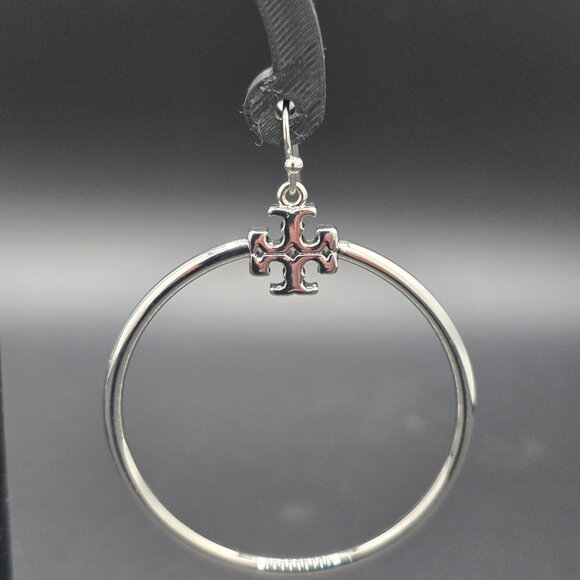 Tory Burch Stacked T-Logo Hoop Earrings Silver-Tone Plate Brass - New w/Card - Picture 5 of 5